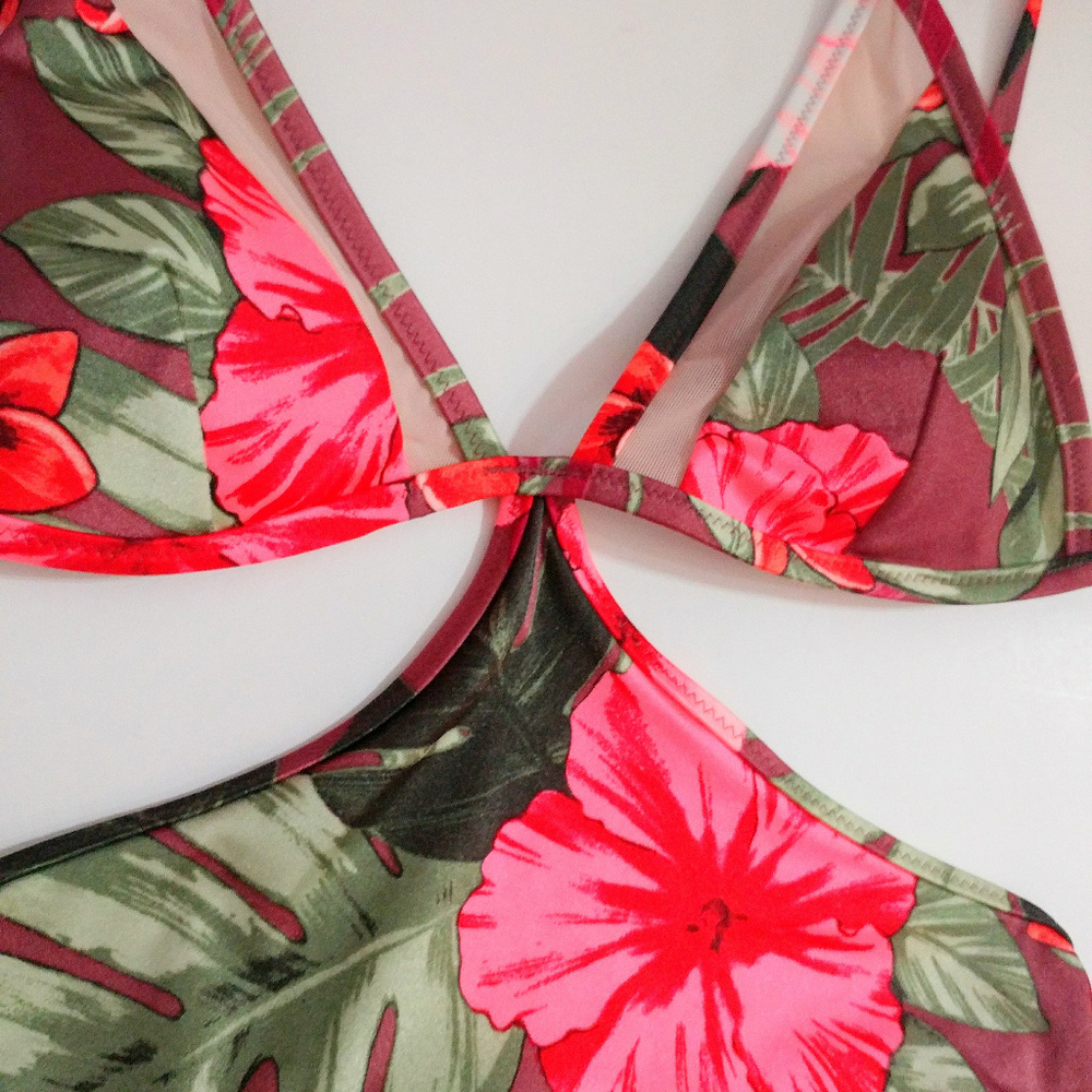 Victoria's Secret swim PINK Mesh cut out 1 piece - Picture 3 of 8